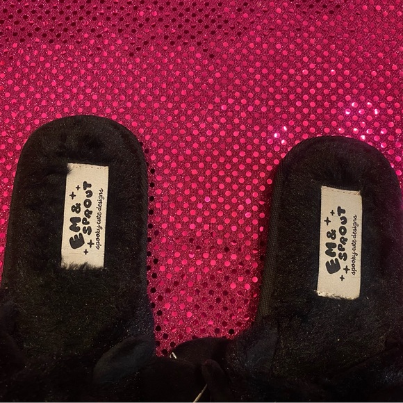 SOLD - Picture 3 of 3